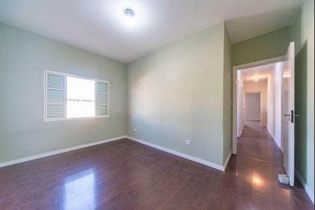 Casa para alugar com 220m², 3 quartos e 3 vagas