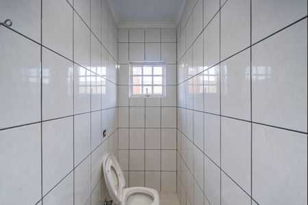 Casa para alugar com 220m², 3 quartos e 3 vagas Casa para alugar com 220m², 3 quartos e 3 vagasLavabo