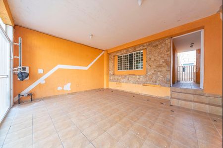 Casa para alugar com 220m², 3 quartos e 3 vagas Casa para alugar com 220m², 3 quartos e 3 vagasGaragem