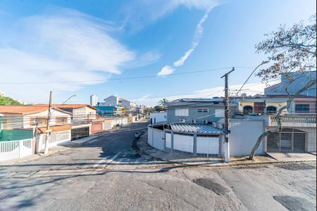 Casa para alugar com 220m², 3 quartos e 3 vagas Casa para alugar com 220m², 3 quartos e 3 vagasVaranda do Quarto 3
