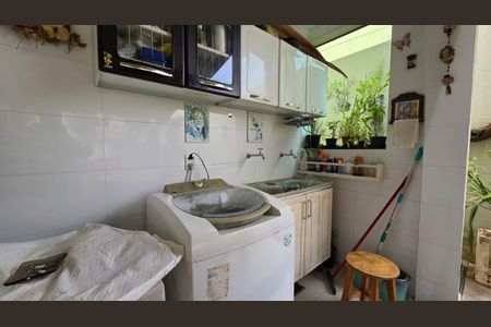 Casa à venda com 200m², 4 quartos e 3 vagas