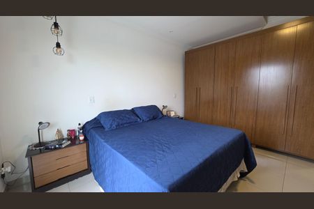 Casa à venda com 200m², 4 quartos e 3 vagas