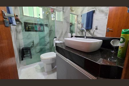 Casa à venda com 200m², 4 quartos e 3 vagas