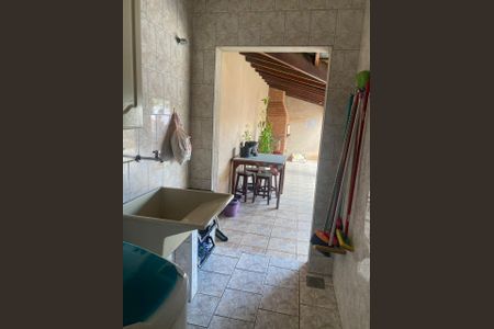 Casa à venda com 230m², 3 quartos e 4 vagas Casa à venda com 230m², 3 quartos e 4 vagasFoto 17