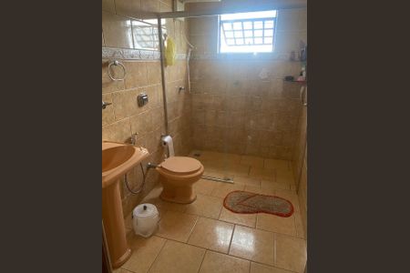 Casa à venda com 230m², 3 quartos e 4 vagas Casa à venda com 230m², 3 quartos e 4 vagasFoto 03