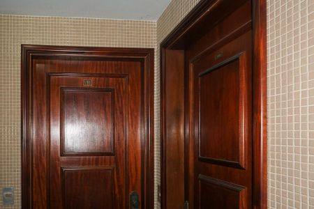 Apartamento para alugar com 131m², 3 quartos e 1 vaga
