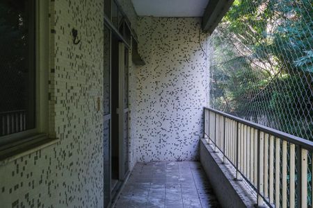 Apartamento para alugar com 131m², 3 quartos e 1 vaga