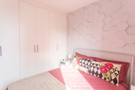 Apartamento à venda com 85m², 3 quartos e 2 vagas Apartamento à venda com 85m², 3 quartos e 2 vagasSuíte
