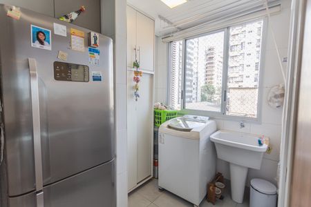 Apartamento à venda com 85m², 3 quartos e 2 vagas Apartamento à venda com 85m², 3 quartos e 2 vagasÁrea de Serviço