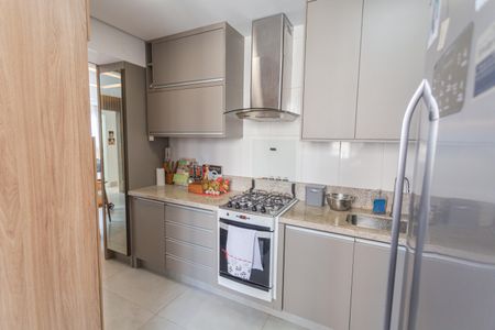 Apartamento à venda com 85m², 3 quartos e 2 vagas Apartamento à venda com 85m², 3 quartos e 2 vagasCozinha
