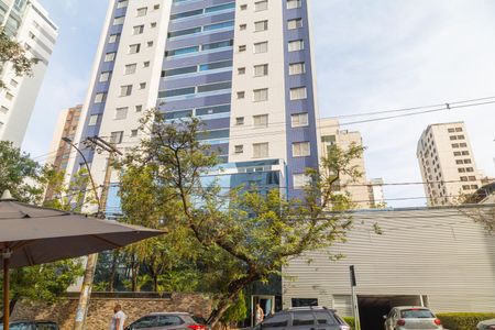Apartamento à venda com 85m², 3 quartos e 2 vagas Apartamento à venda com 85m², 3 quartos e 2 vagasFachada