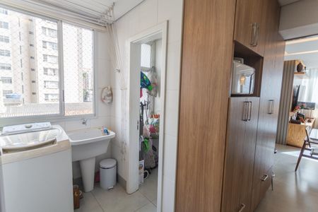 Apartamento à venda com 85m², 3 quartos e 2 vagas Apartamento à venda com 85m², 3 quartos e 2 vagasÁrea de Serviço