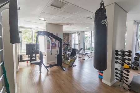 Apartamento à venda com 85m², 3 quartos e 2 vagas Apartamento à venda com 85m², 3 quartos e 2 vagasÁrea comum - Academia