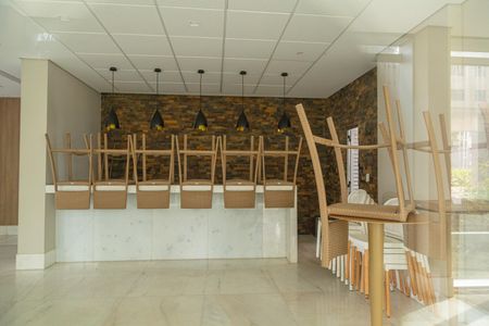 Apartamento à venda com 85m², 3 quartos e 2 vagas Apartamento à venda com 85m², 3 quartos e 2 vagasÁrea comum - Salão de festas