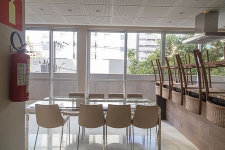 Apartamento à venda com 85m², 3 quartos e 2 vagas Apartamento à venda com 85m², 3 quartos e 2 vagasÁrea comum - Espaço Gourmet