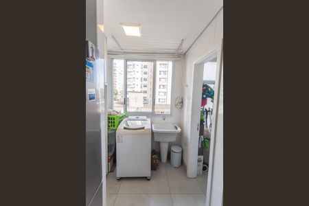 Apartamento à venda com 85m², 3 quartos e 2 vagas Apartamento à venda com 85m², 3 quartos e 2 vagasÁrea de Serviço