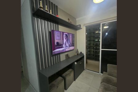 Sala de apartamento para alugar com 3 quartos, 64m² em Penha, Rio de Janeiro