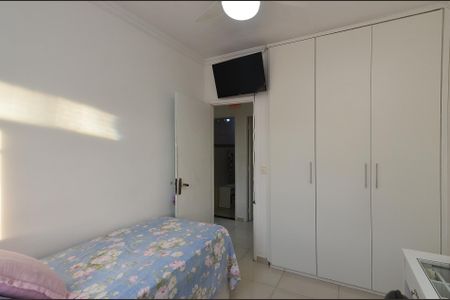 Quarto 1 de apartamento à venda com 2 quartos, 53m² em João Pinheiro, Belo Horizonte