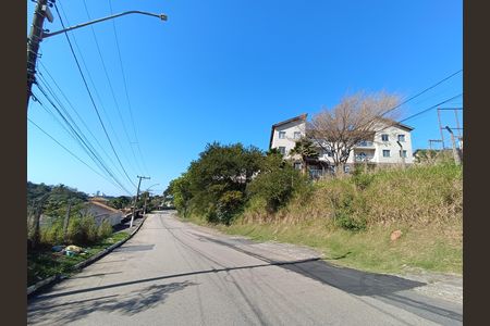 Apartamento para alugar com 77m², 2 quartos e 1 vaga Apartamento para alugar com 77m², 2 quartos e 1 vagaRUA ACCESO COM AREAS VERDES