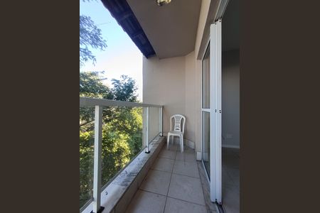 Apartamento para alugar com 77m², 2 quartos e 1 vaga Apartamento para alugar com 77m², 2 quartos e 1 vagaVARANDA