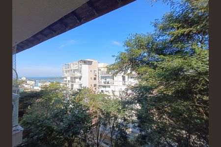 Apartamento para alugar com 77m², 2 quartos e 1 vaga Apartamento para alugar com 77m², 2 quartos e 1 vagaVISTA AO MAR DESDE VARANDA