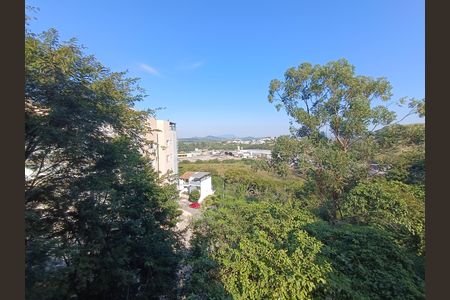 Apartamento para alugar com 77m², 2 quartos e 1 vaga Apartamento para alugar com 77m², 2 quartos e 1 vagaVISTA DESDE QUARTO 2