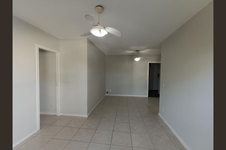 Apartamento para alugar com 77m², 2 quartos e 1 vaga Apartamento para alugar com 77m², 2 quartos e 1 vagaSALA