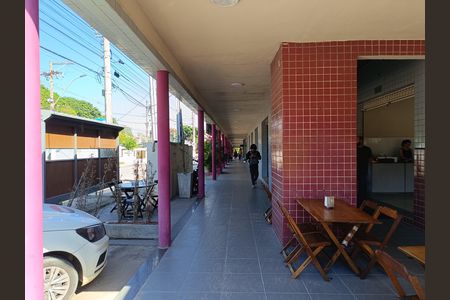 Apartamento para alugar com 77m², 2 quartos e 1 vaga Apartamento para alugar com 77m², 2 quartos e 1 vagaLOJAS PERTO DO PREDIO