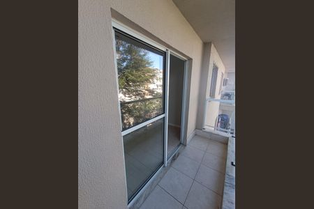 Apartamento para alugar com 77m², 2 quartos e 1 vaga Apartamento para alugar com 77m², 2 quartos e 1 vagaVARANDA