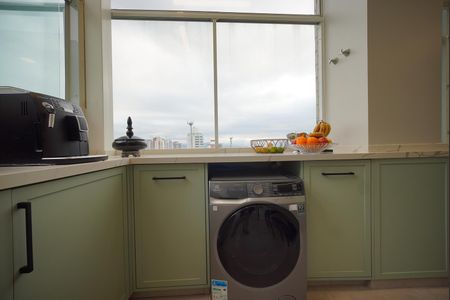 Apartamento para alugar com 272m², 4 quartos e 4 vagasÁrea de Serviço