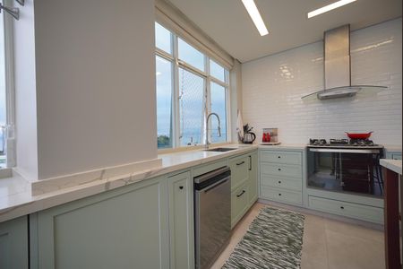 Apartamento para alugar com 272m², 4 quartos e 4 vagasCozinha