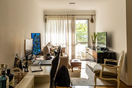 Apartamento à venda com 70m², 2 quartos e 1 vaga Apartamento à venda com 70m², 2 quartos e 1 vagaSala