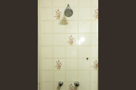 Apartamento à venda com 70m², 2 quartos e 1 vaga Apartamento à venda com 70m², 2 quartos e 1 vagaBanheiro 2