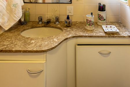 Apartamento à venda com 70m², 2 quartos e 1 vaga Apartamento à venda com 70m², 2 quartos e 1 vagaBanheiro da Suíte