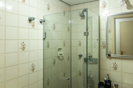 Apartamento à venda com 70m², 2 quartos e 1 vaga Apartamento à venda com 70m², 2 quartos e 1 vagaBanheiro 2