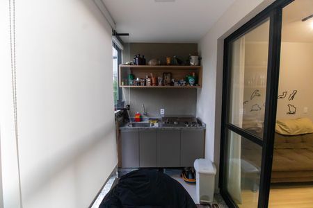 Apartamento para alugar com 38m², 1 quarto e 1 vaga Apartamento para alugar com 38m², 1 quarto e 1 vagaVaranda