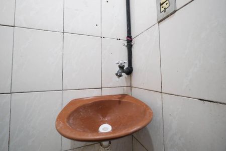 Banheiro de casa para alugar com 1 quarto, 49m² em Jardim Matarazzo, São Paulo