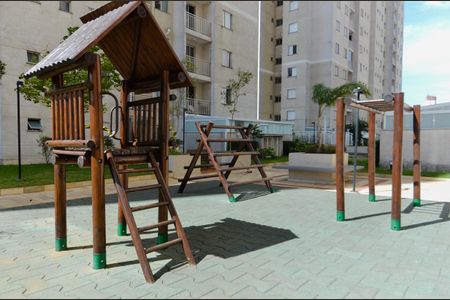 Apartamento para alugar com 54m², 2 quartos e 1 vaga Apartamento para alugar com 54m², 2 quartos e 1 vagaÁrea comum - Playground