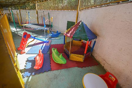 Apartamento à venda com 54m², 2 quartos e 1 vaga Apartamento à venda com 54m², 2 quartos e 1 vagaPlayground