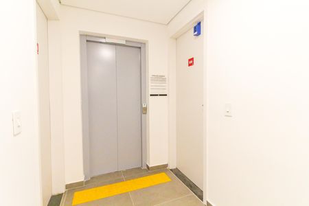 Apartamento para alugar com 20m², 1 quarto e sem vaga