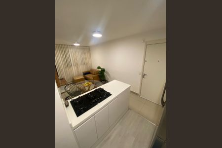 Cozinha de apartamento à venda com 2 quartos, 49m² em Jardim Las Vegas, Guarulhos