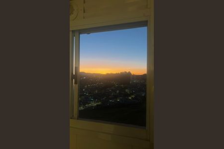 Apartamento à venda com 49m², 2 quartos e 1 vaga Apartamento à venda com 49m², 2 quartos e 1 vagaVista