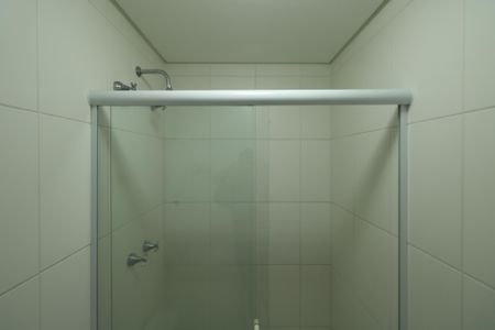 Apartamento para alugar com 63m², 2 quartos e 1 vaga Apartamento para alugar com 63m², 2 quartos e 1 vagaBanheiro da Suíte