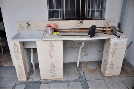 Casa à venda com 168m², 4 quartos e 3 vagas Casa à venda com 168m², 4 quartos e 3 vagasÁrea de serviço