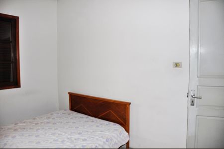 Casa à venda com 168m², 4 quartos e 3 vagas Casa à venda com 168m², 4 quartos e 3 vagasQuarto 1