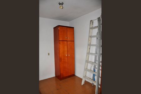 Casa à venda com 168m², 4 quartos e 3 vagas Casa à venda com 168m², 4 quartos e 3 vagasQuarto da Edícula