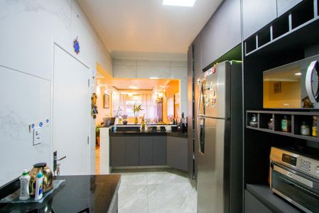 Apartamento à venda com 81m², 2 quartos e 1 vagaCozinha