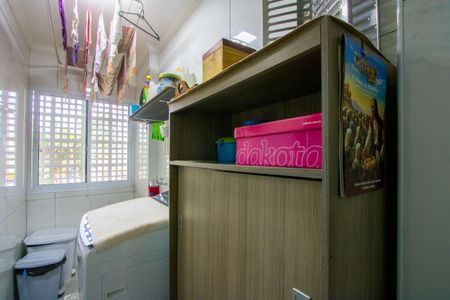 Apartamento à venda com 81m², 2 quartos e 1 vagaÁrea de serviço
