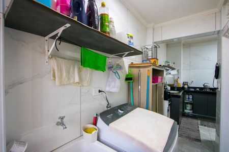 Apartamento à venda com 81m², 2 quartos e 1 vagaÁrea de serviço