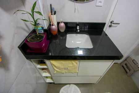Apartamento à venda com 81m², 2 quartos e 1 vagaBanheiro
